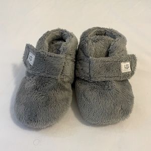 NWOT Baby UGG Bixbee Booties